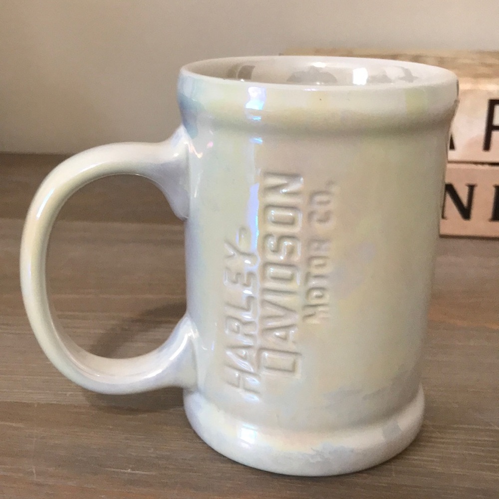 ⚫️ Harley-Davidson ⚫️…Iridescent Coffee Mug/Cup!
